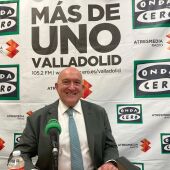 el alcalde de la capital vallisoletana, Jesús Julio Carnero