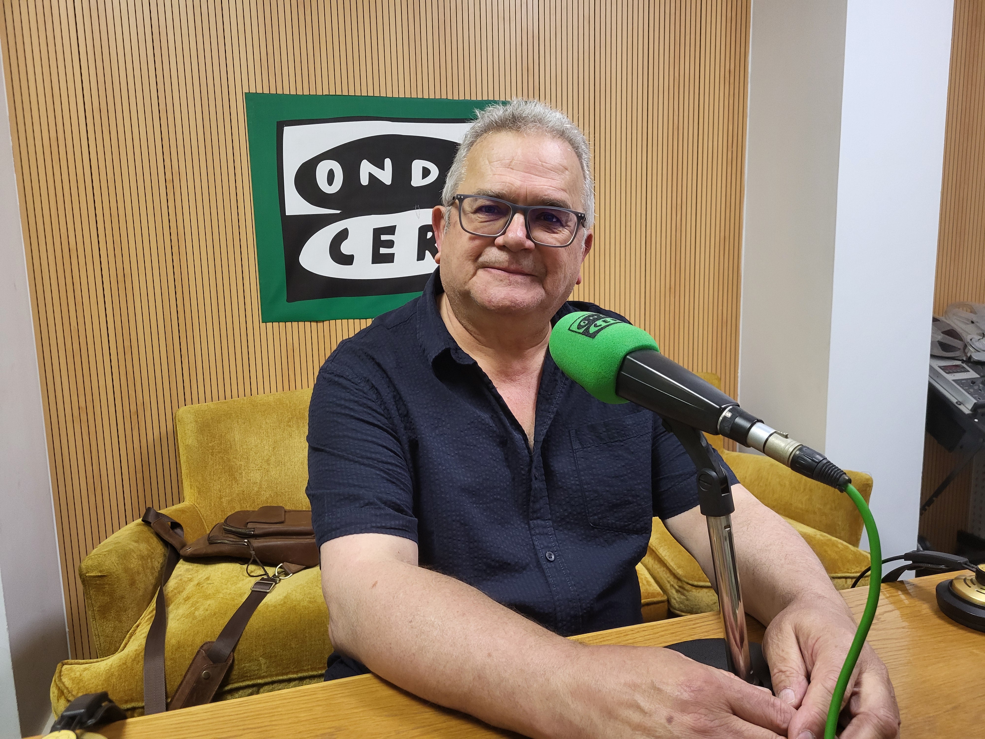 Alfonso Cid premio Carracedo por un traballo en Radio Liverdade Alfonso Cid premio Carracedo por un traballo en Radio Liverdade