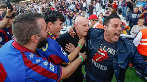 Calero: Esto es para la gente de la dana, lo que hemos sufrido no lo sabe nadie Calero: Esto es para la gente de la dana, lo que hemos sufrido no lo sabe nadie