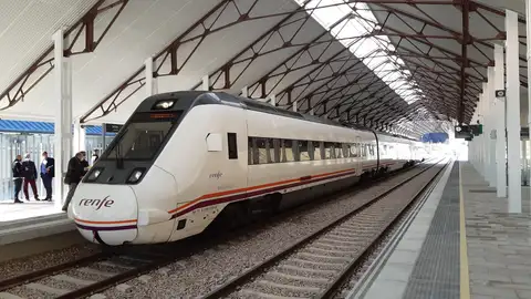 Los trenes volverán a parar en la nueva estación de Canfranc Los trenes volverán a parar en la nueva estación de Canfranc