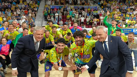 Triunfo Balonmano Caserío de Ciudad Real Triunfo Balonmano Caserío de Ciudad Real