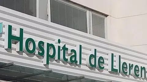 La caída de un carro por un puente en el camino de la romería de Santa María de Nava deja dos varones heridos La caída de un carro por un puente en el camino de la romería de Santa María de Nava deja dos varones heridos