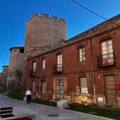 Patrimonio autoriza la demolición de una edificación colindante con la Muralla de León