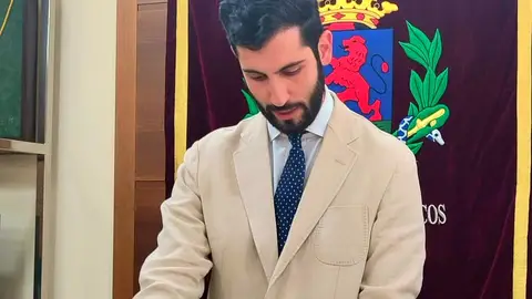 El Dr. Juan Diego Gallardo, en la toma de posesión de su vocalía El Dr. Juan Diego Gallardo, en la toma de posesión de su vocalía