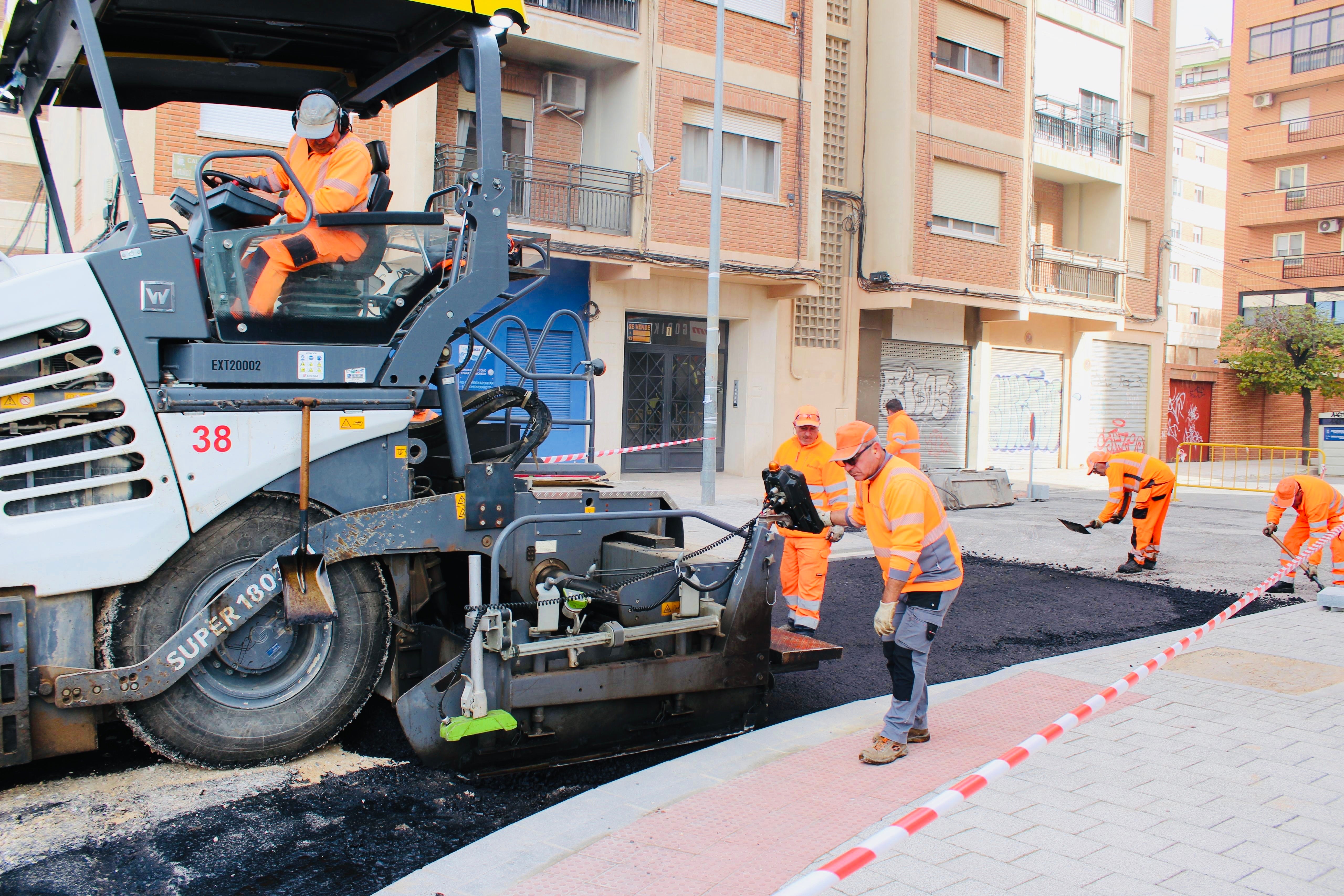 Varias calles se verán afectadas estos días por el Plan de Asfaltado Varias calles se verán afectadas estos días por el Plan de Asfaltado
