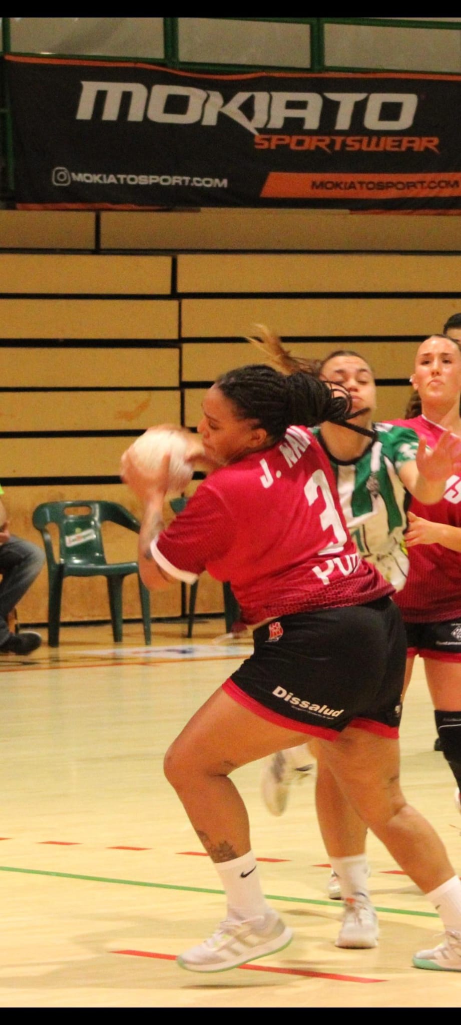 Jenny Nana: "El balonmano me salvó la vida" Jenny Nana: "El balonmano me salvó la vida"