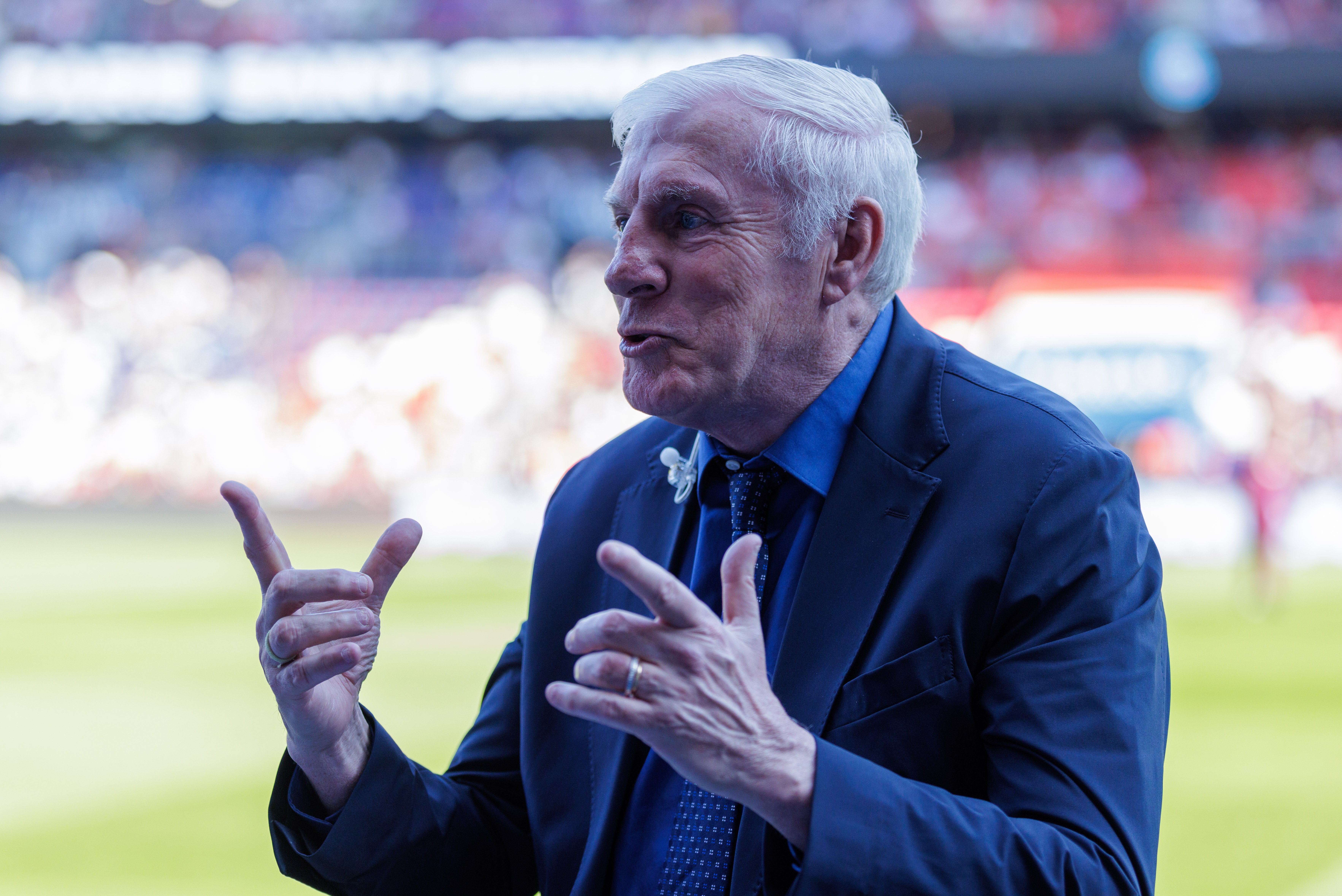 Luis Fernández: "El PSG no es mejor porque se haya ido Mbappé" Luis Fernández: "El PSG no es mejor porque se haya ido Mbappé"