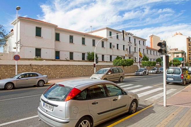 Detienen a cinco hombre tras una investigación iniciada en Villajoyosa Detienen a cinco hombre tras una investigación iniciada en Villajoyosa