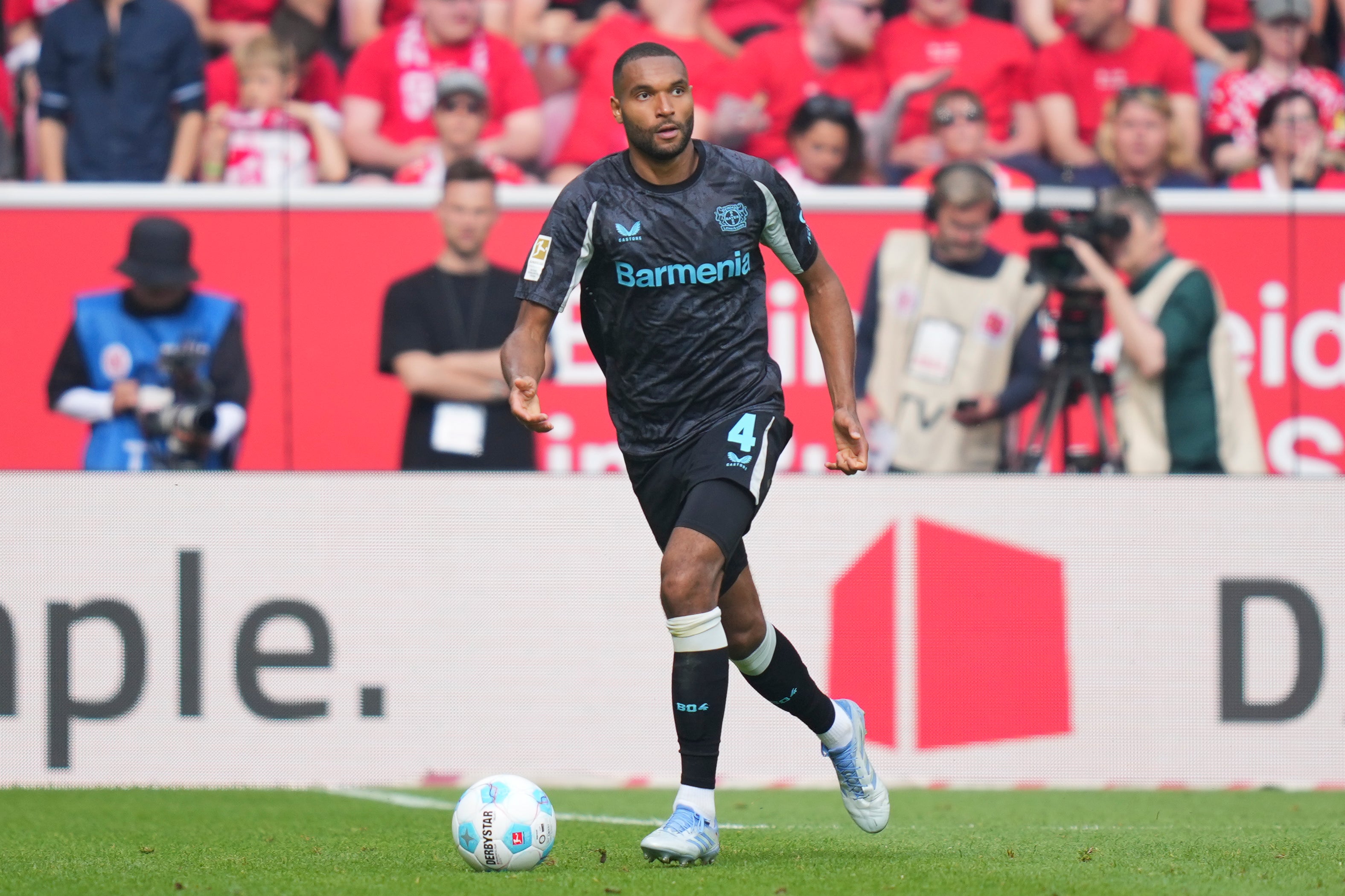 El Bayern confirma el fichaje de Jonathan Tah hasta 2029 El Bayern confirma el fichaje de Jonathan Tah hasta 2029