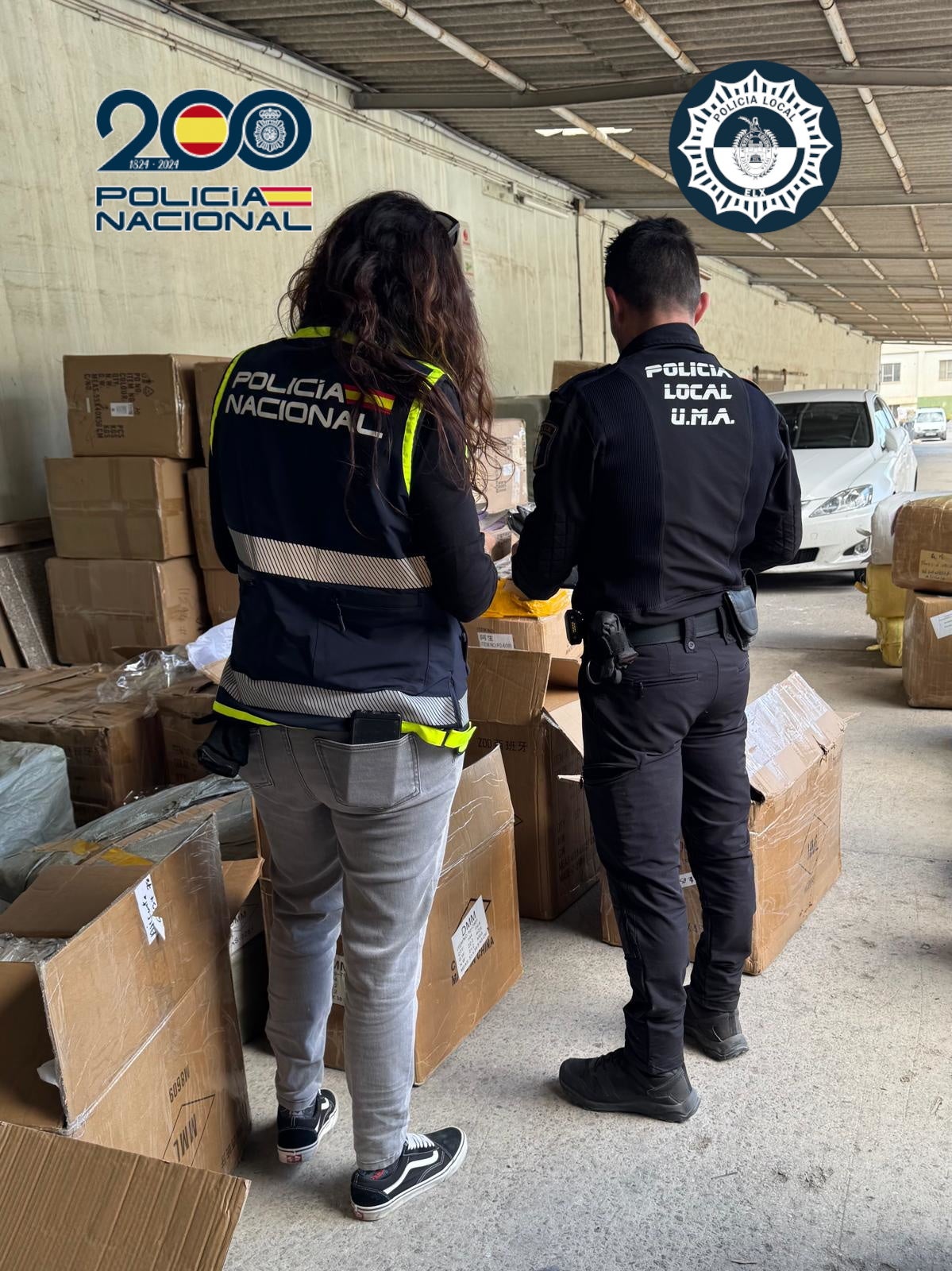 Detenido en Elche el destinatario de 19 cajas con más de un millar de productos falsificados Detenido en Elche el destinatario de 19 cajas con más de un millar de productos falsificados
