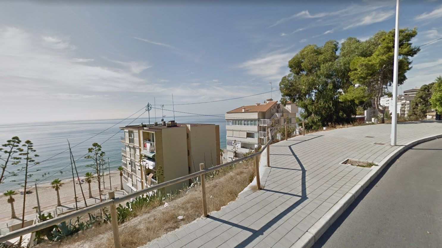 Villajoyosa pone en marcha las obras del ascensor que conecta la Playa Centro con el casco urbano Villajoyosa pone en marcha las obras del ascensor que conecta la Playa Centro con el casco urbano