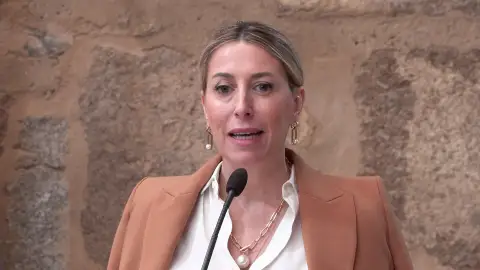 Guardiola considera que la entrada de Gallardo en la Asamblea de Extremadura como diputado es un "fraude de ley" Guardiola considera que la entrada de Gallardo en la Asamblea de Extremadura como diputado es un "fraude de ley"