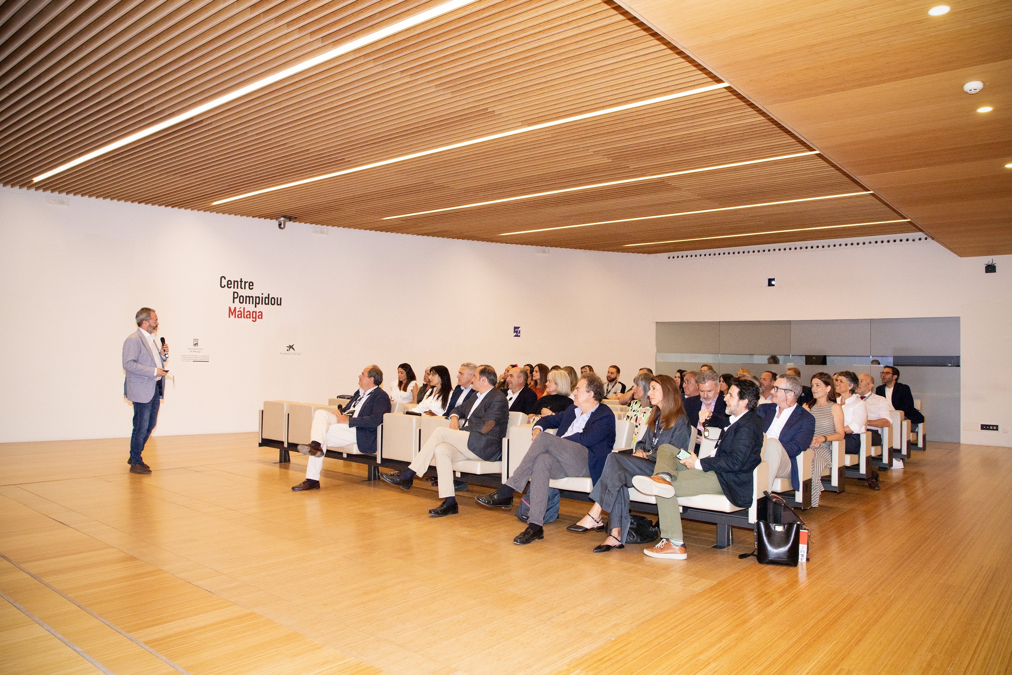 Cómo comunicar con criterio en tiempos de ruido y desinformación: estos son los grandes retos de la comunicación institucional Cómo comunicar con criterio en tiempos de ruido y desinformación: estos son los grandes retos de la comunicación institucional