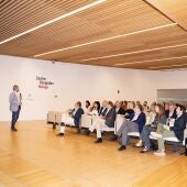 Cómo comunicar con criterio en tiempos de ruido y desinformación: estos son los grandes retos de la comunicación institucional