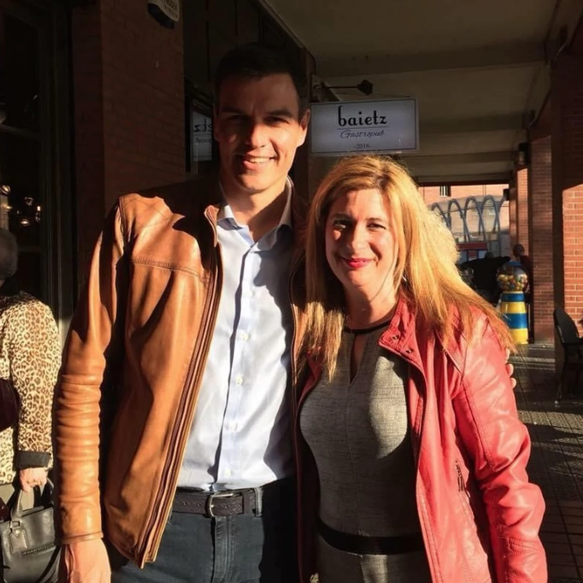 El escándalo Leire Díez desata una crisis en el PSOE: el silencio de Pedro Sánchez aumenta la preocupación interna | Onda Cero Radio