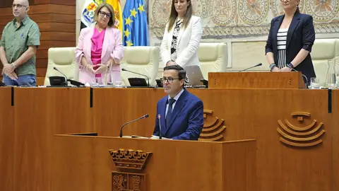 Gallardo remite una carta a los afiliados asegurando que no está en la Asamblea para defenderse sino para proteger a Extremadura Gallardo remite una carta a los afiliados asegurando que no está en la Asamblea para defenderse sino para proteger a Extremadura