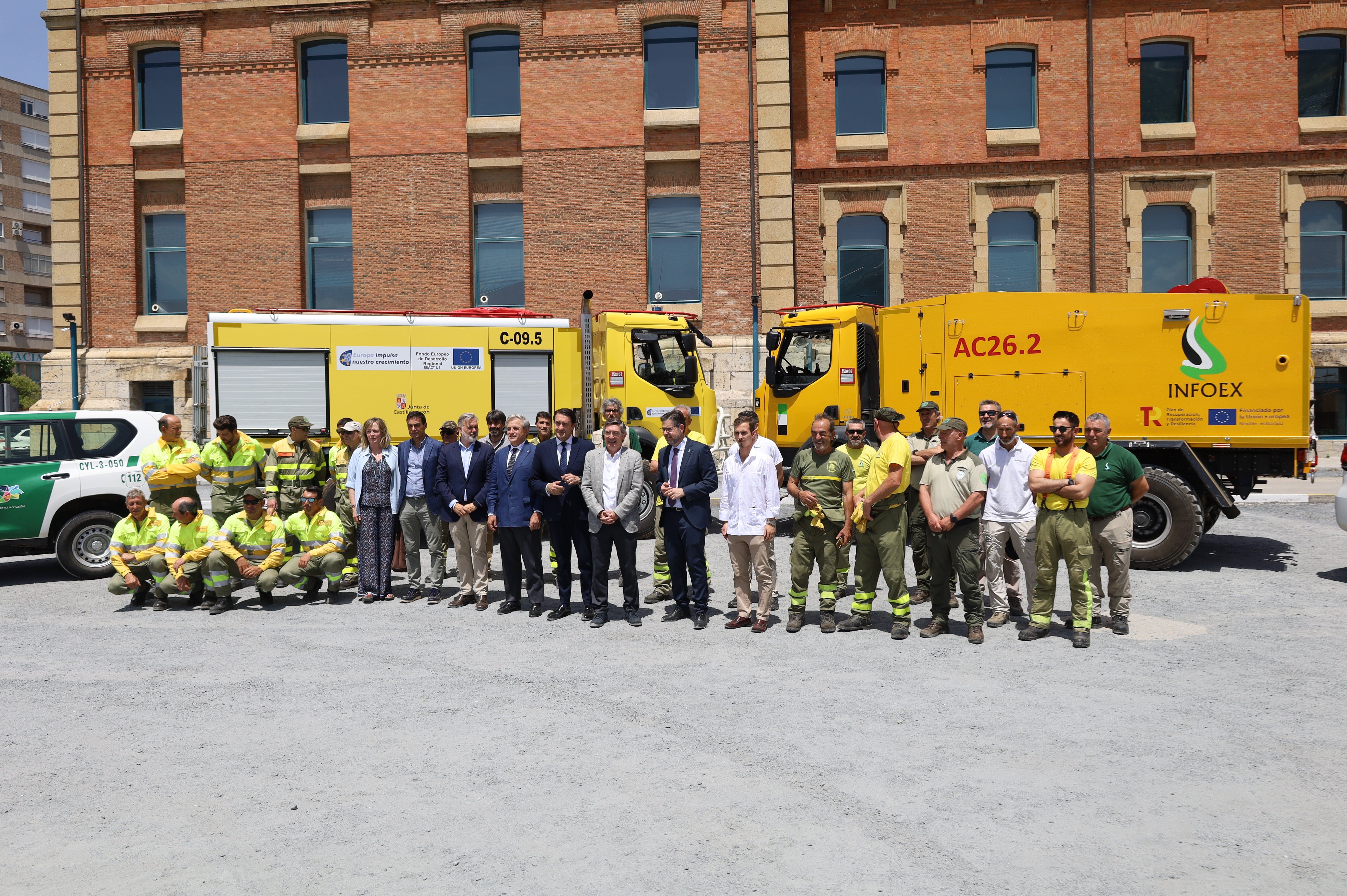 Extremadura y Castilla y León firman un protocolo para la prevención y extinción de incendios forestales en zonas limítrofes Extremadura y Castilla y León firman un protocolo para la prevención y extinción de incendios forestales en zonas limítrofes