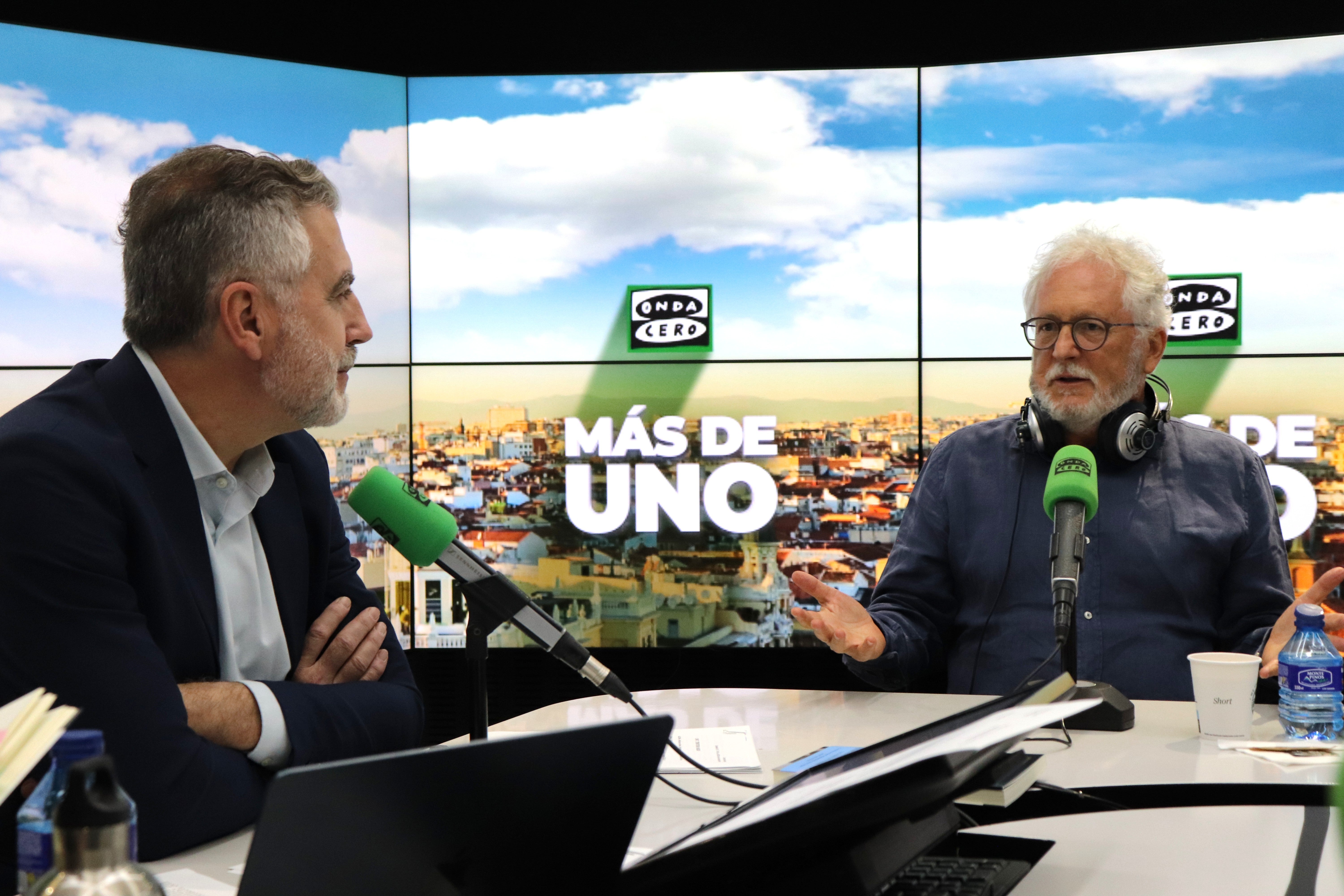 Héctor Abad Faciolince presenta 'Ahora y en la hora': "Este libro lo escribí enfermándome más y más" Héctor Abad Faciolince presenta 'Ahora y en la hora': "Este libro lo escribí enfermándome más y más"