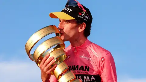 Simon Yates se proclama vencedor del Giro de Italia Simon Yates se proclama vencedor del Giro de Italia