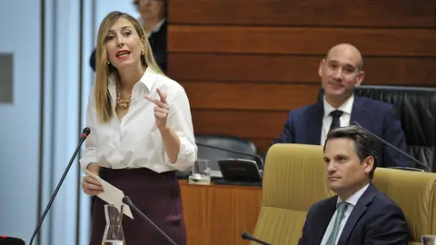 Guardiola irá este viernes a la Conferencia de Presidentes "con los deberes hechos" y pedirá financiacion justa y que no cierre Almaraz Guardiola irá este viernes a la Conferencia de Presidentes "con los deberes hechos" y pedirá financiacion justa y que no cierre Almaraz