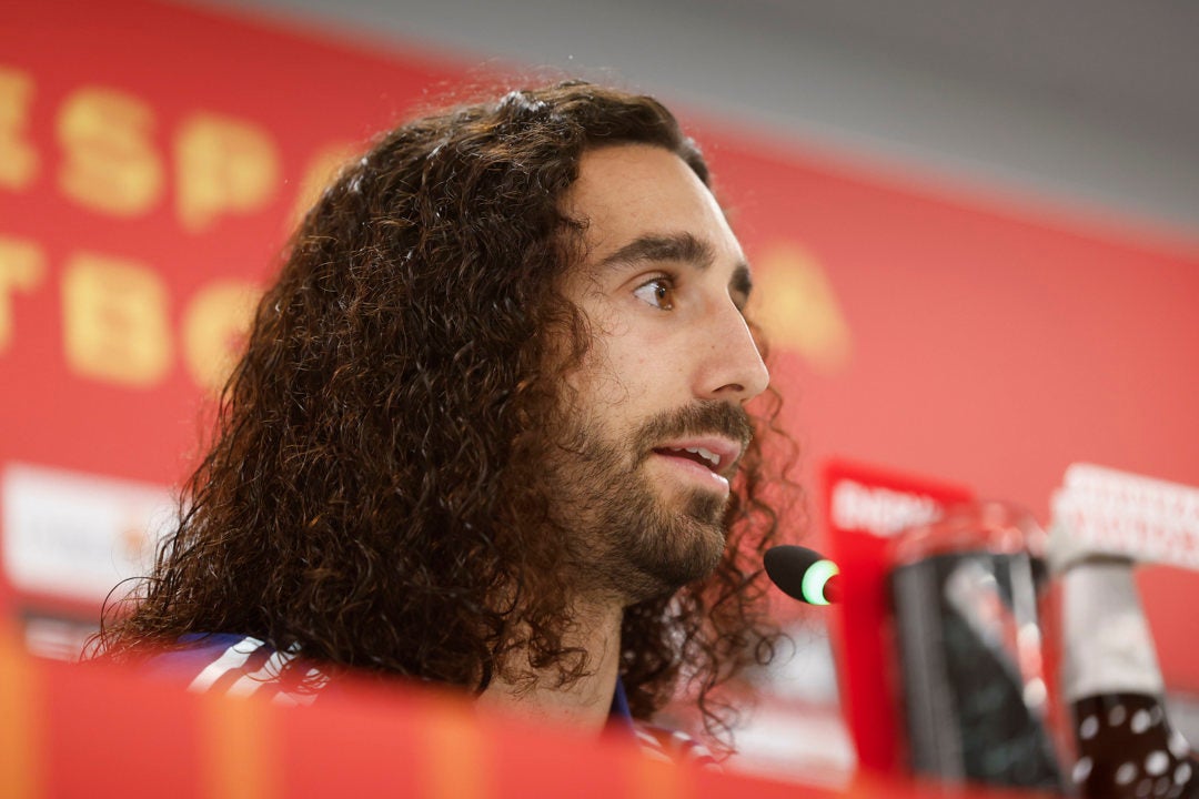 Cucurella: "Si Lamine no gana el Balón de Oro no le afectará" Cucurella: "Si Lamine no gana el Balón de Oro no le afectará"