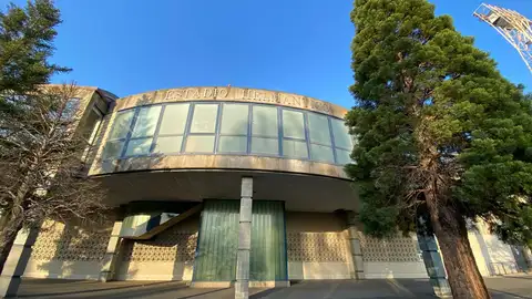 Fachada del recinto deportivo Fachada del recinto deportivo