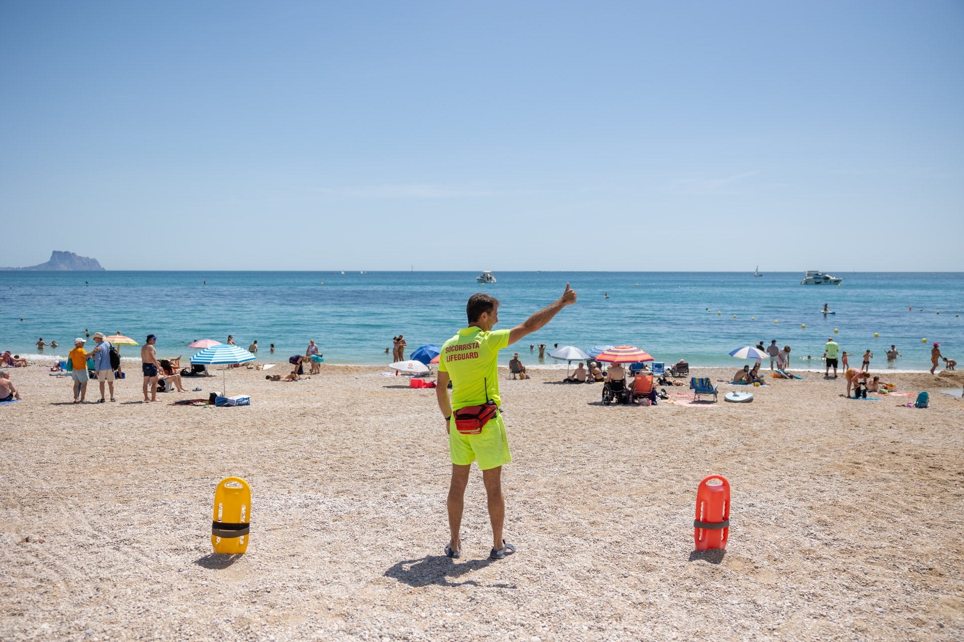 Finestrat y L'Alfàs del Pi ya tienen a punto sus playas para la temporada de verano Finestrat y L'Alfàs del Pi ya tienen a punto sus playas para la temporada de verano