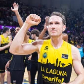 MARCELINHO HUERTAS MARCELINHO HUERTAS