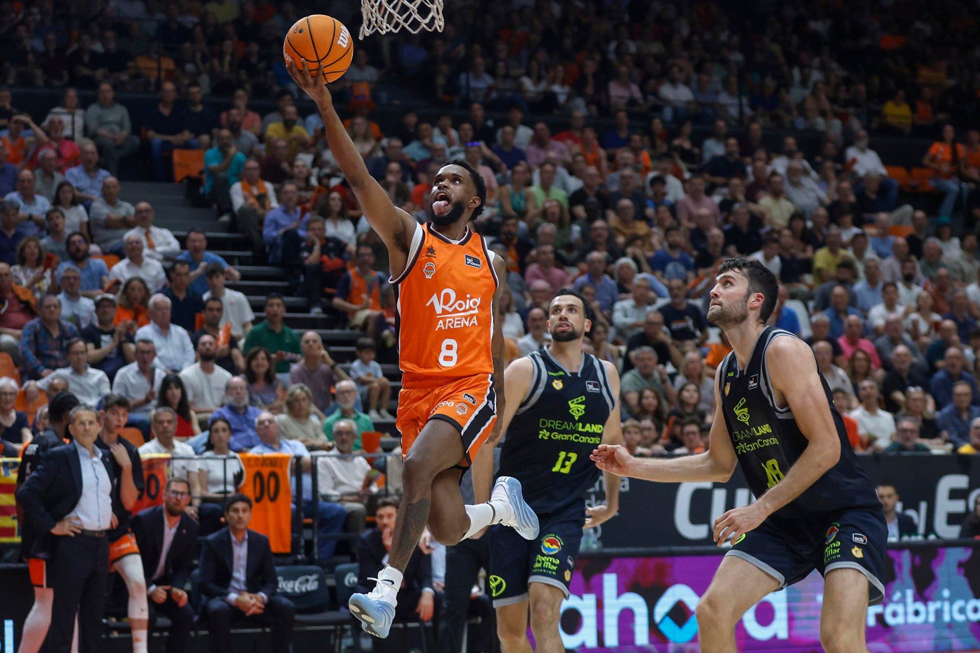 Valencia firma ante Gran Canaria la mayor renta en unos cuartos de los 'play offs' Valencia firma ante Gran Canaria la mayor renta en unos cuartos de los 'play offs'