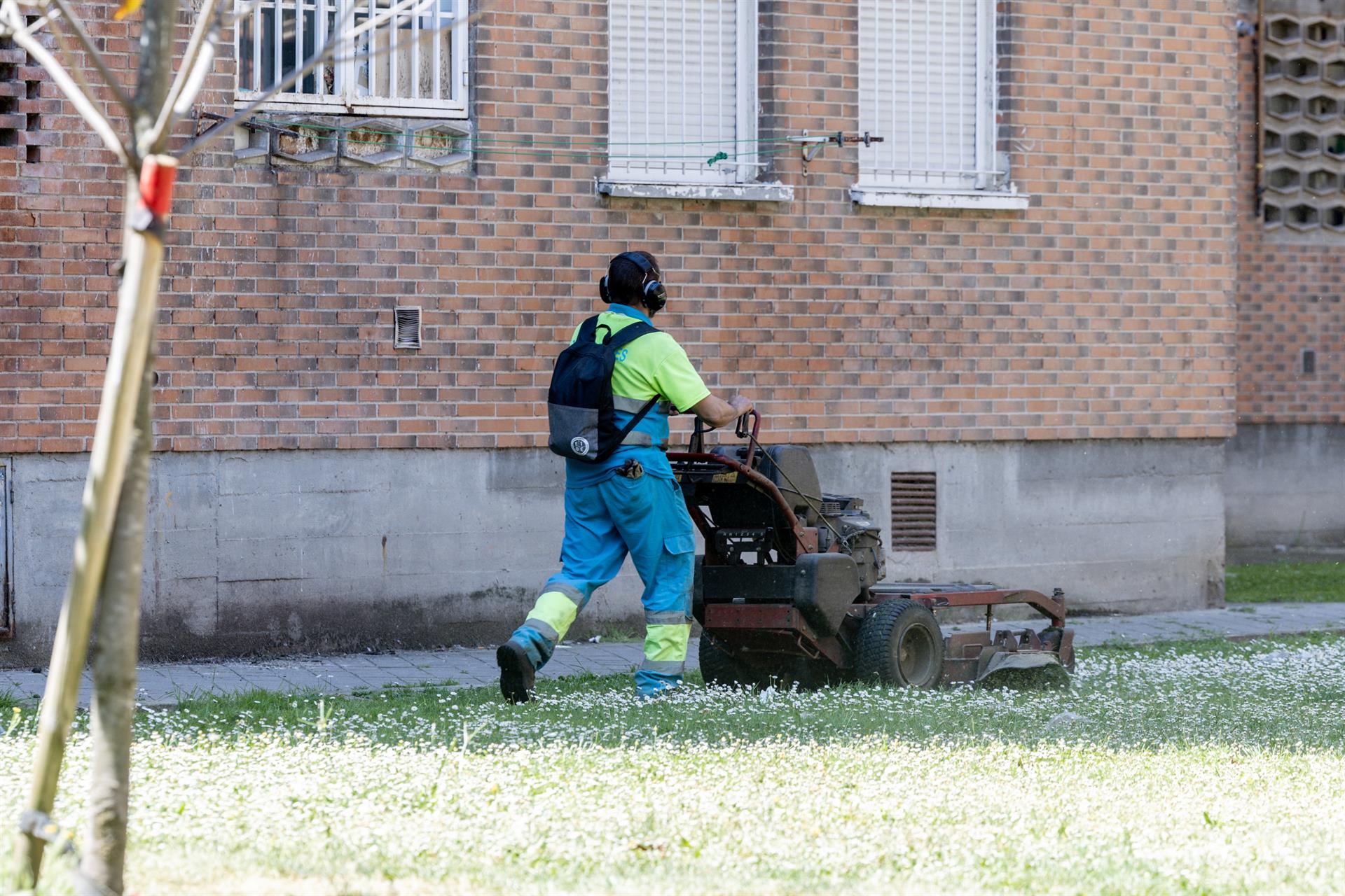 El paro baja en 2.034 personas en mayo en Extremadura hasta los 68.635 desempleados El paro baja en 2.034 personas en mayo en Extremadura hasta los 68.635 desempleados