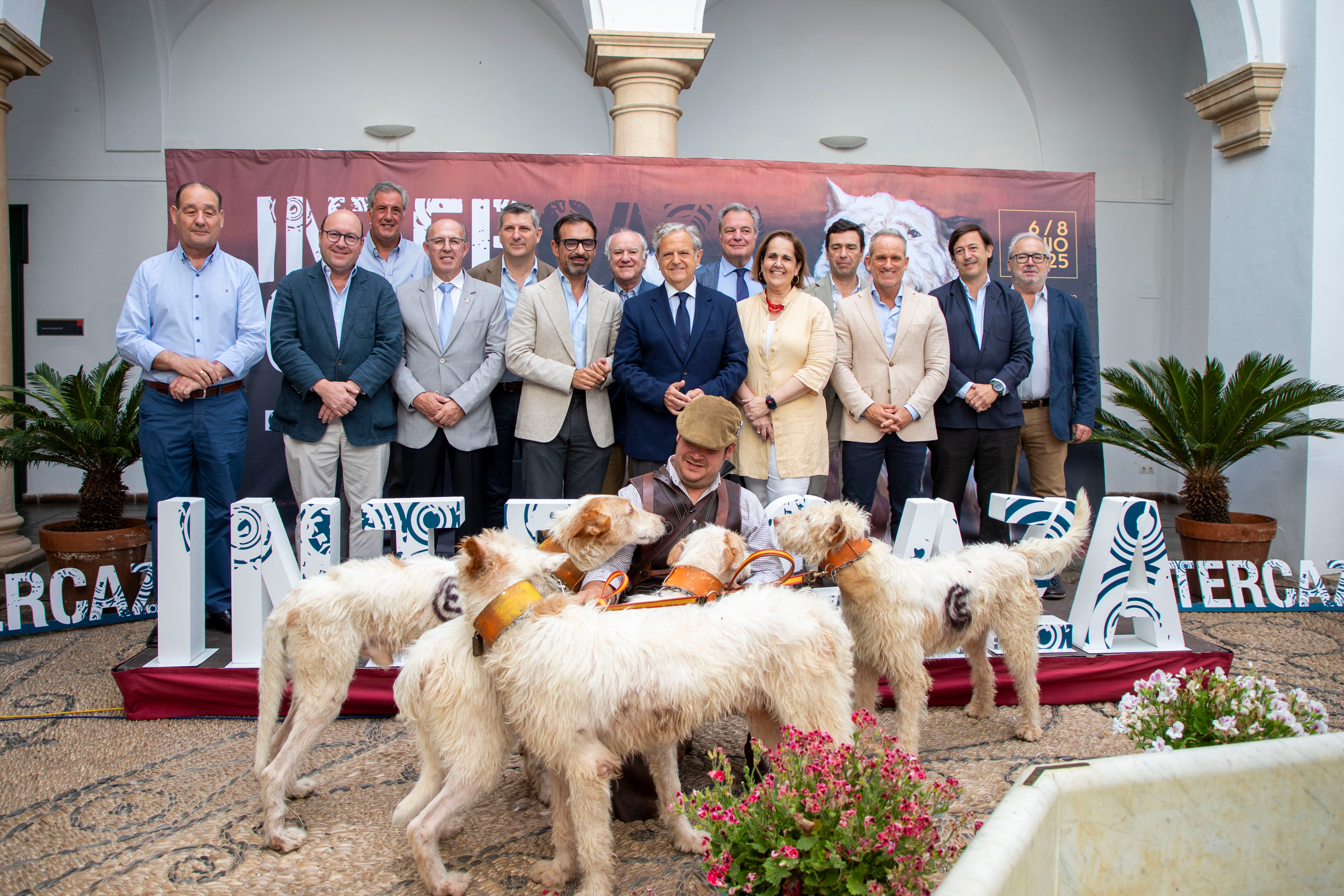 La Feria de Ocio, Caza, Turismo Activo y Medio Ambiente se consolida y aumenta su participación en el CEFC La Feria de Ocio, Caza, Turismo Activo y Medio Ambiente se consolida y aumenta su participación en el CEFC