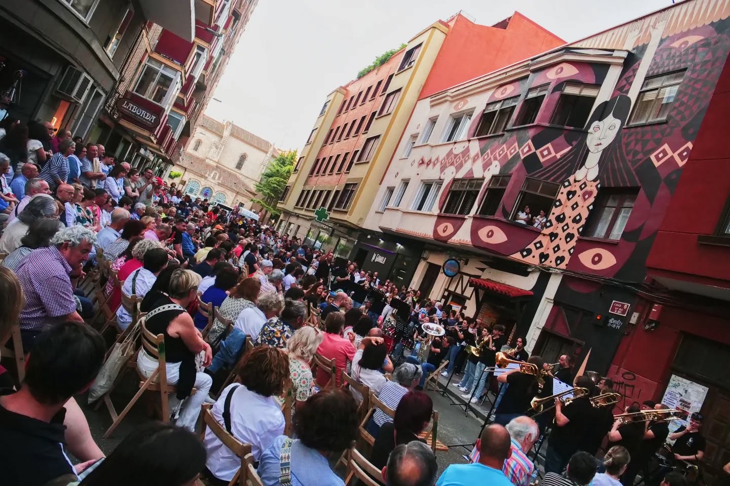 Música de altura da la bienvenida al Palencia Sonora con la actuación de la Banda Municipal Música de altura da la bienvenida al Palencia Sonora con la actuación de la Banda Municipal