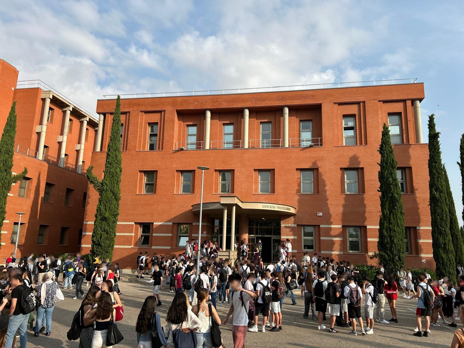 Noticias Alcalá de Henares matinal 03/06/2025 Noticias Alcalá de Henares matinal 03/06/2025