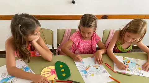 Nules convoca la constitución de una bolsa de trabajo de personal monitor de tiempo libre y animación sociocultural Nules convoca la constitución de una bolsa de trabajo de personal monitor de tiempo libre y animación sociocultural