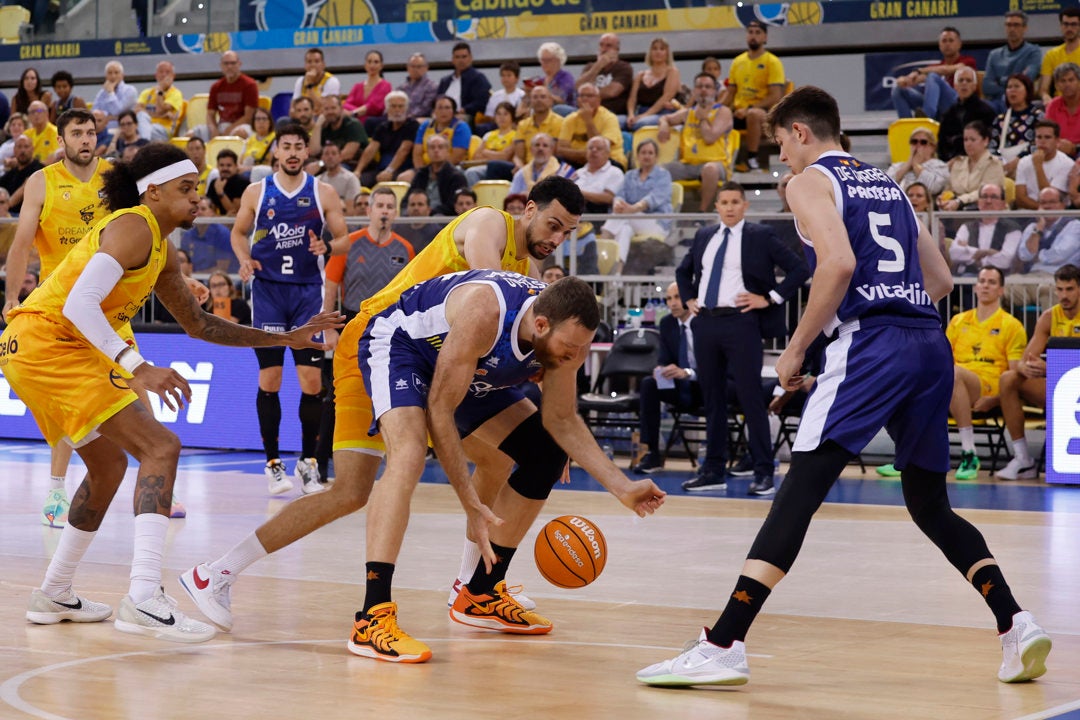 Tenerife y Valencia avanzan a semifinales Tenerife y Valencia avanzan a semifinales