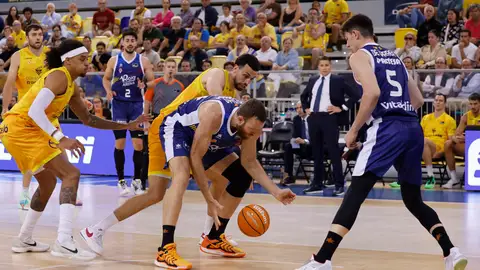 Tenerife y Valencia avanzan a semifinales Tenerife y Valencia avanzan a semifinales