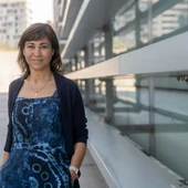 La científica del Centre d’Investigació Príncipe Felipe i doctora per l’UJI, Mª Jesús Vicent, guardonada amb el Premi Rei Jaume I en Noves Tecnologies La científica del Centre d’Investigació Príncipe Felipe i doctora per l’UJI, Mª Jesús Vicent, guardonada amb el Premi Rei Jaume I en Noves Tecnologies