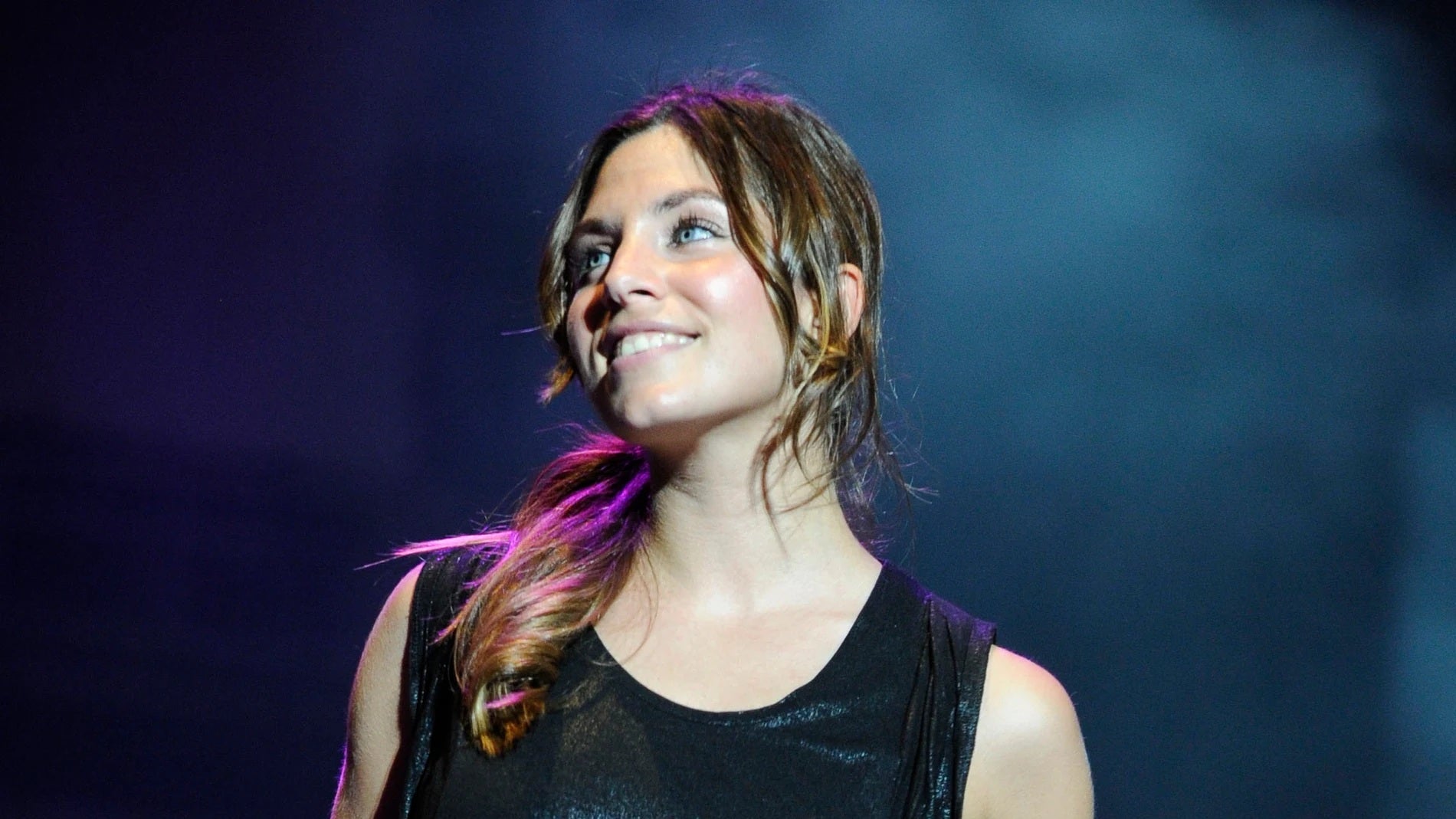 El concierto de Leire Martínez, organizado por Europa FM, plato fuerte de las Fiestas de San Juan y San Pedro El concierto de Leire Martínez, organizado por Europa FM, plato fuerte de las Fiestas de San Juan y San Pedro