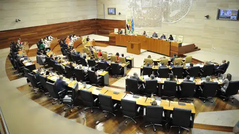 Imagen de archivo de la Asamblea de Extremadura Imagen de archivo de la Asamblea de Extremadura
