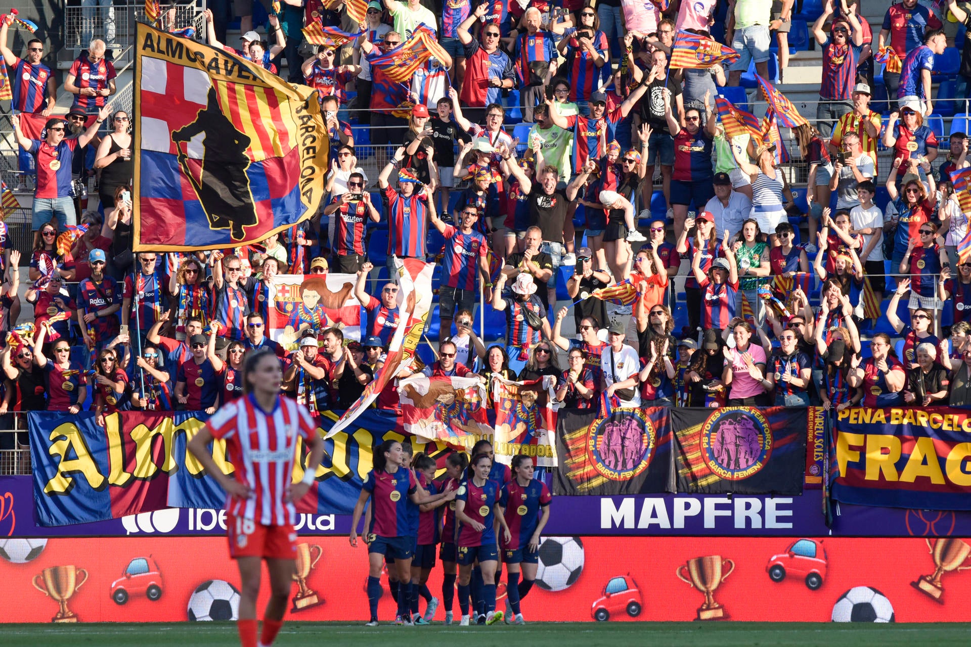 El Barça gana la Copa de la Reina ante el Atlético de Madrid gracias a dos goles de Claudia Pina El Barça gana la Copa de la Reina ante el Atlético de Madrid gracias a dos goles de Claudia Pina