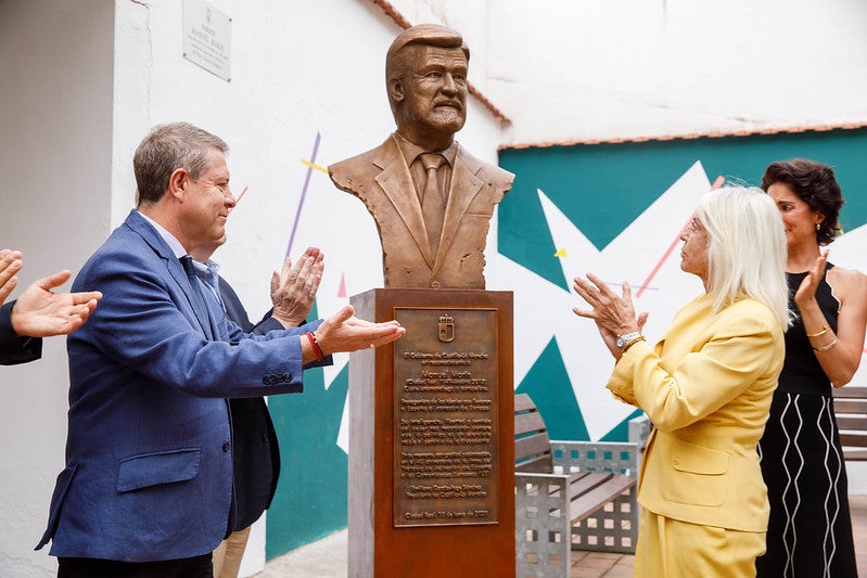 C-LM homenajea al político ciudadrealeño Manuel Marín, padre del Erasmus y artífice de la integración de España en Europa C-LM homenajea al político ciudadrealeño Manuel Marín, padre del Erasmus y artífice de la integración de España en Europa