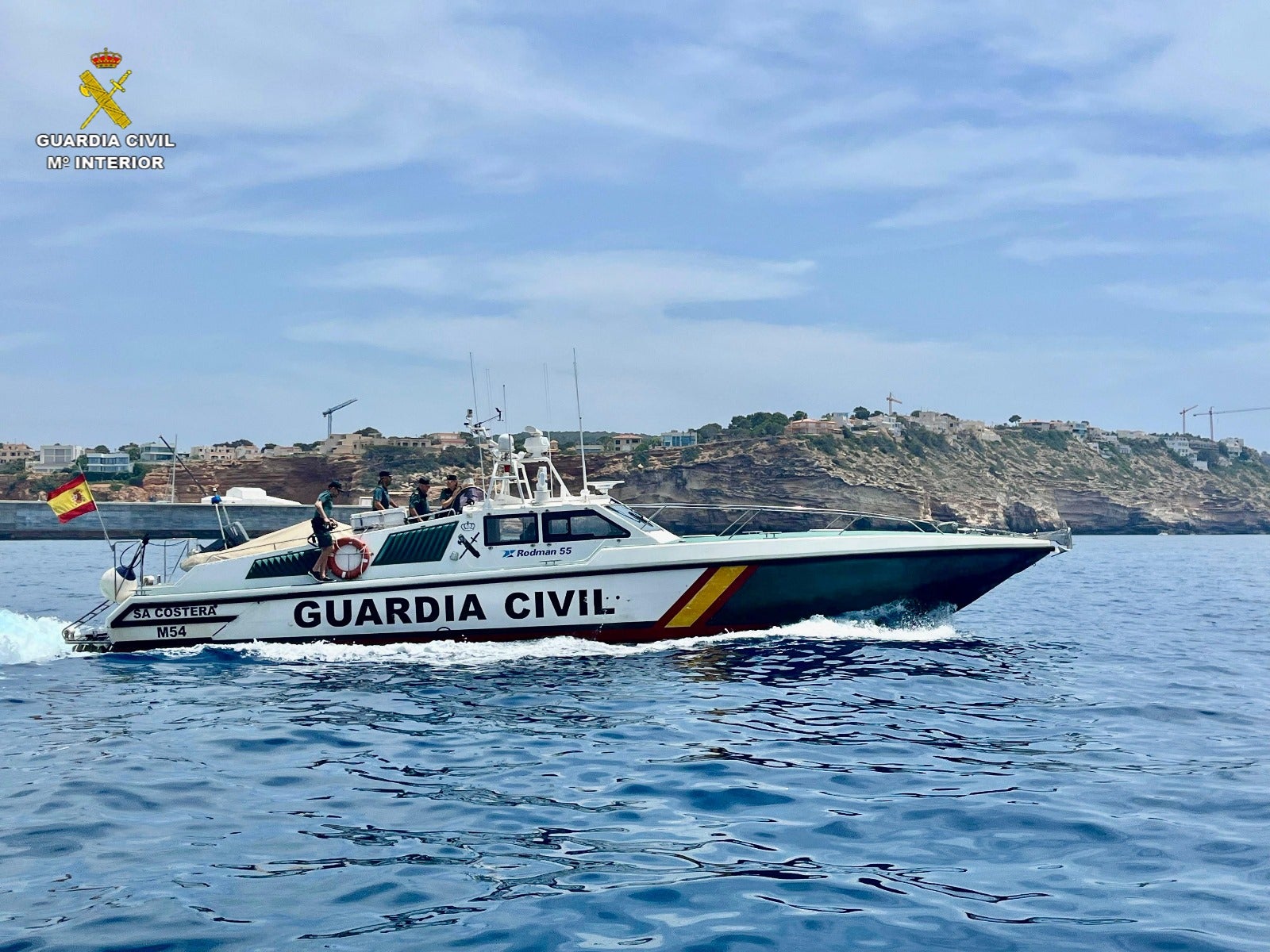 Rescatado por mar un hombre inmovilizado en un asentamiento de Cala San Pedro Rescatado por mar un hombre inmovilizado en un asentamiento de Cala San Pedro