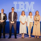 IBM y The Terminal Hub IBM y The Terminal Hub