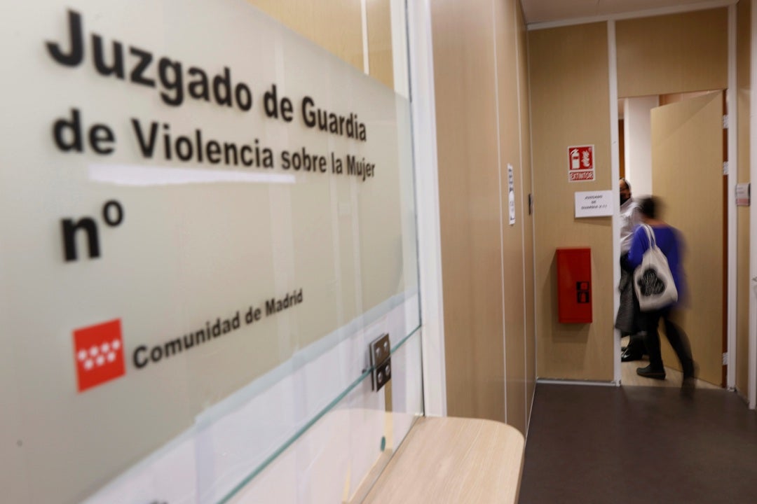 Más de 300 juezas y jueces alertan del "colapso judicial en violencia de género" Más de 300 juezas y jueces alertan del "colapso judicial en violencia de género"