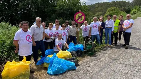 El movimiento Libera de SEO/BirdLife y Ecoembes retira en Extremadura cerca de 600 residuos de 'basuraleza' El movimiento Libera de SEO/BirdLife y Ecoembes retira en Extremadura cerca de 600 residuos de 'basuraleza'