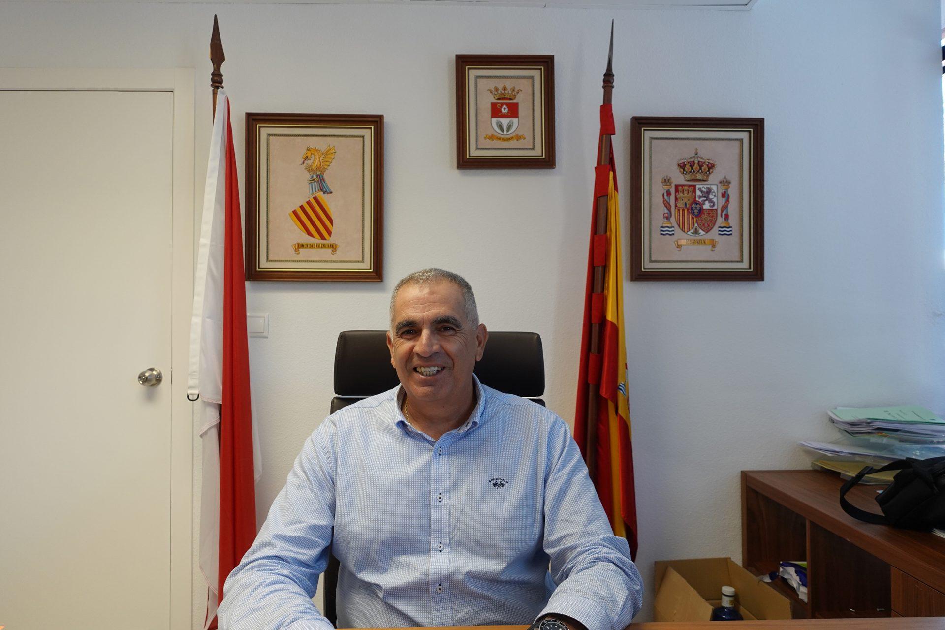 José María Ballester rechaza los motivos que defiende el PSOE para apartarle de la alcaldía mediante una moción de censura José María Ballester rechaza los motivos que defiende el PSOE para apartarle de la alcaldía mediante una moción de censura