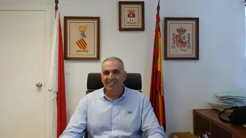 José María Ballester rechaza los motivos que defiende el PSOE para apartarle de la alcaldía mediante una moción de censura José María Ballester rechaza los motivos que defiende el PSOE para apartarle de la alcaldía mediante una moción de censura