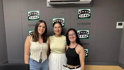 María y Alicia, de Top School, con Mayte Vilaseca María y Alicia, de Top School, con Mayte Vilaseca