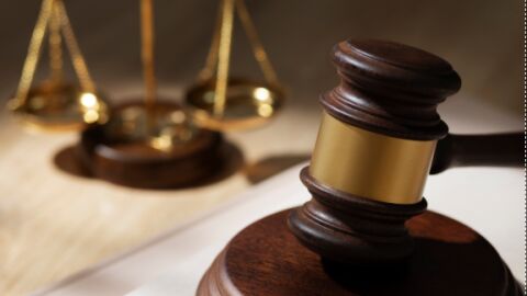 Jueces y fiscales se concentran en contra de la reforma judicial 
