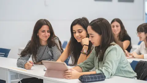 Loyola Andalucía destaca que el Ranking CYD 2025 consolida su liderazgo en productividad científica Loyola Andalucía destaca que el Ranking CYD 2025 consolida su liderazgo en productividad científica